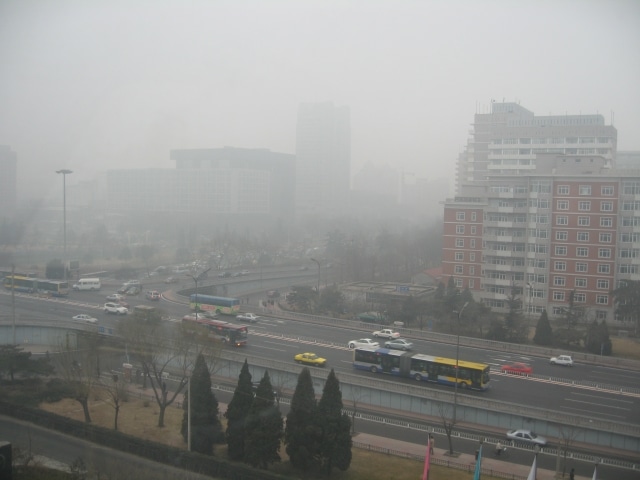 大気汚染された街