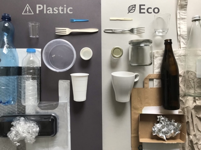 プラスチック製品とエコ製品